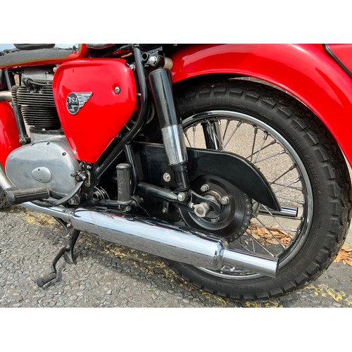 25 - 1963 BSA A65 (first year of A65) in red, 650cc electronic ignition, AAW978A, 59288 miles,  2 keys- M... 