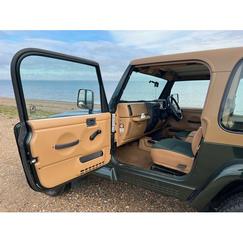 22 - 1998 Jeep Wrangler Sahara, 4.0L V8 Petrol, manual transmission, with removable hardtop and canvas ro... 