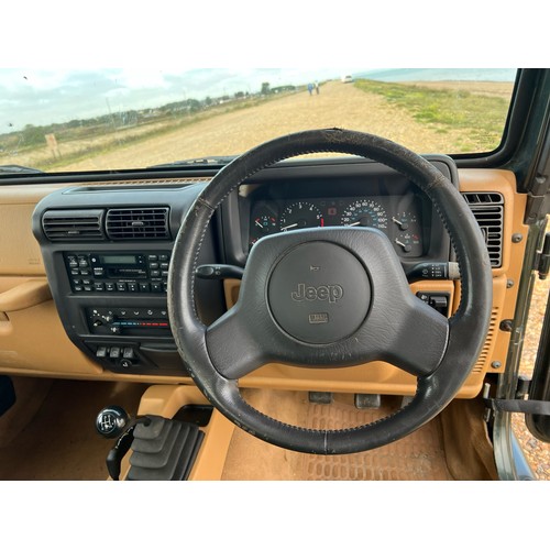 22 - 1998 Jeep Wrangler Sahara, 4.0L V8 Petrol, manual transmission, with removable hardtop and canvas ro... 