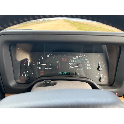 22 - 1998 Jeep Wrangler Sahara, 4.0L V8 Petrol, manual transmission, with removable hardtop and canvas ro... 