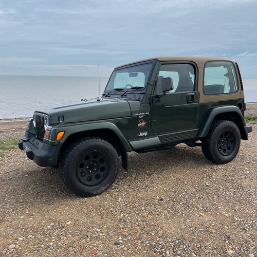 22 - 1998 Jeep Wrangler Sahara, 4.0L V8 Petrol, manual transmission, with removable hardtop and canvas ro... 