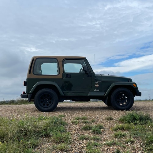 22 - 1998 Jeep Wrangler Sahara, 4.0L V8 Petrol, manual transmission, with removable hardtop and canvas ro... 