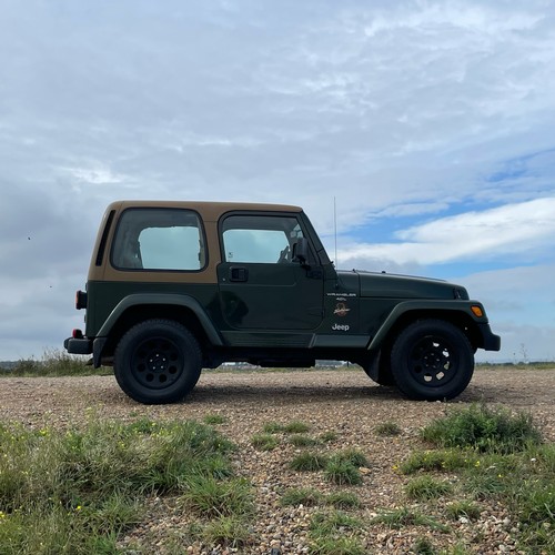 22 - 1998 Jeep Wrangler Sahara, 4.0L V8 Petrol, manual transmission, with removable hardtop and canvas ro... 