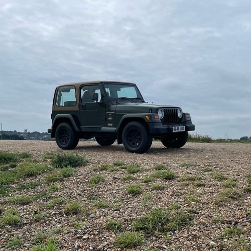 22 - 1998 Jeep Wrangler Sahara, 4.0L V8 Petrol, manual transmission, with removable hardtop and canvas ro... 