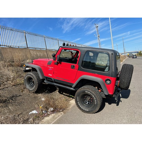 27 - 1998 Jeep Wrangler 