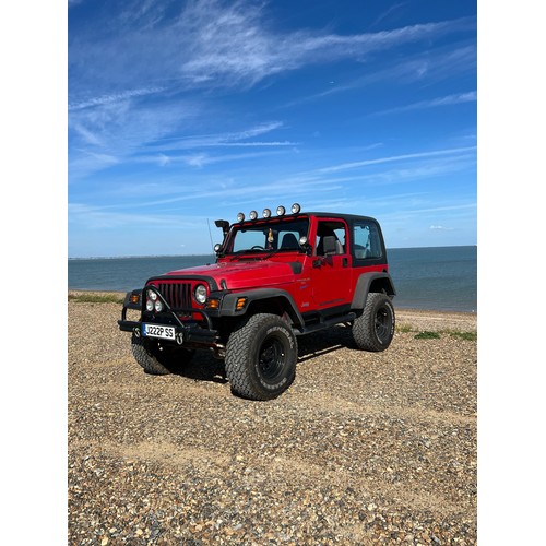 27 - 1998 Jeep Wrangler 