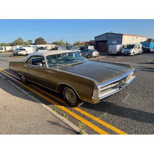 31 - 1970 Chrysler 300, 52,988, 7.2L big block V8, running project with recent reupholstered seats, stunn... 