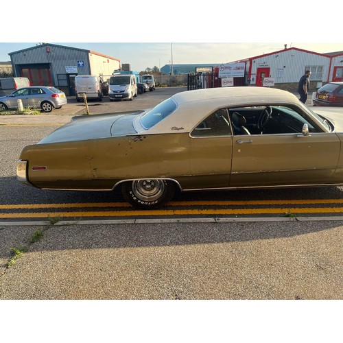 31 - 1970 Chrysler 300, 52,988, 7.2L big block V8, running project with recent reupholstered seats, stunn... 