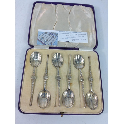 404 - Cased set of 6 hallmarked silver anointing spoons dated 1937, gross weight 64.5g