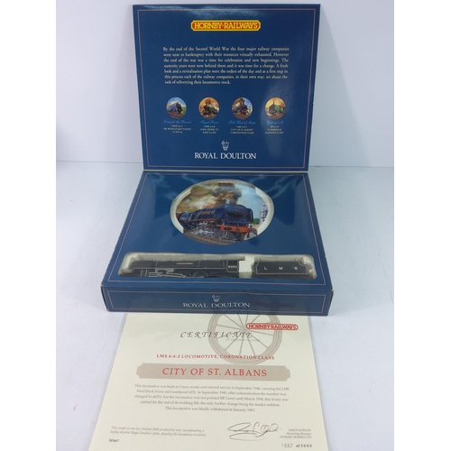 79 - Hornby Doulton boxed limited edition engine tender and plate with certificate