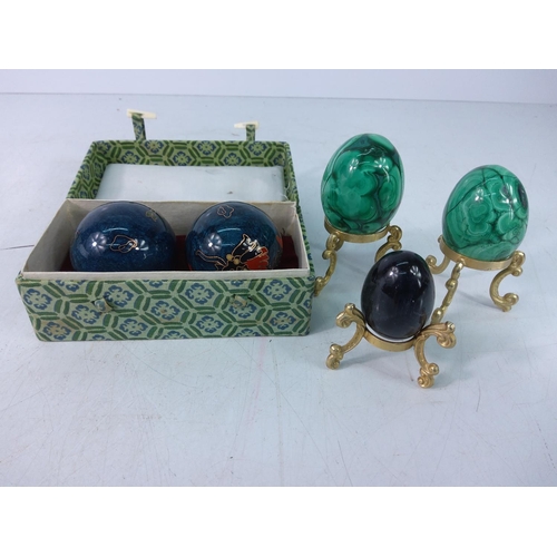 491 - Stress balls and stone eggs