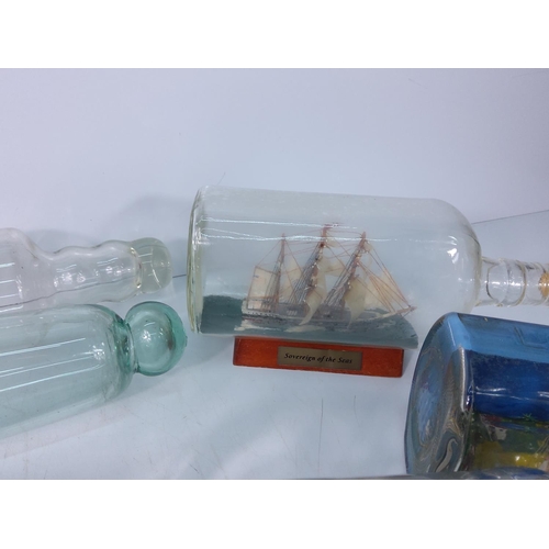 69 - Ships in bottles and 2 empty bottles