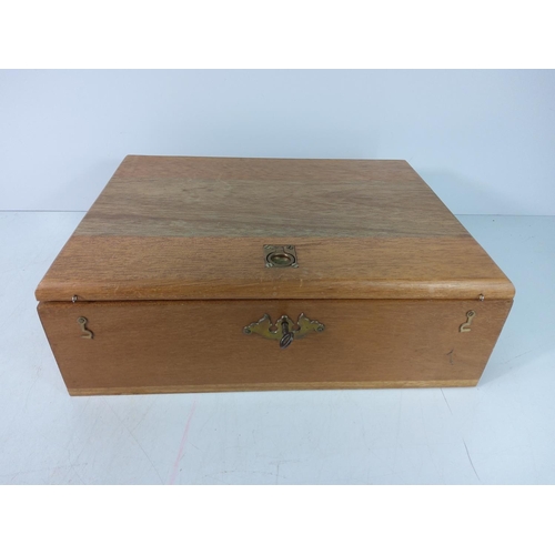 74 - 2 jewellery boxes and a wooden cased clock