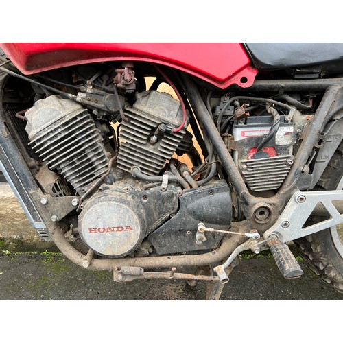 3 - Honda VT500 (believed to be 1982-1986 model)
This motorbike is sold as seen. It is a spares or repai... 