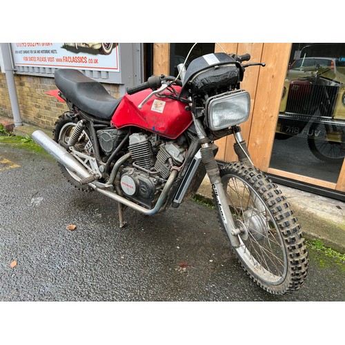 3 - Honda VT500 (believed to be 1982-1986 model)
This motorbike is sold as seen. It is a spares or repai... 