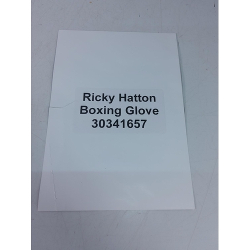 192 - Signed Ricky Hatton boxing glove with certificate