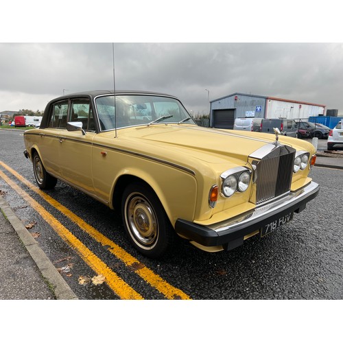 16 - 1978 Rolls Royce Silver Shadow II in a beautiful yellow colour. Comes with part paperwork, V5 presen... 