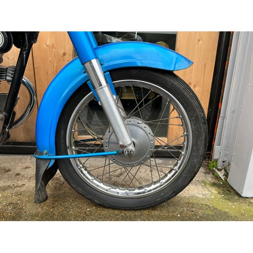 25 - Blue Honda CD 175 motorcycle, registration HKP 388N - First registered on 1st of April 1975, this be... 