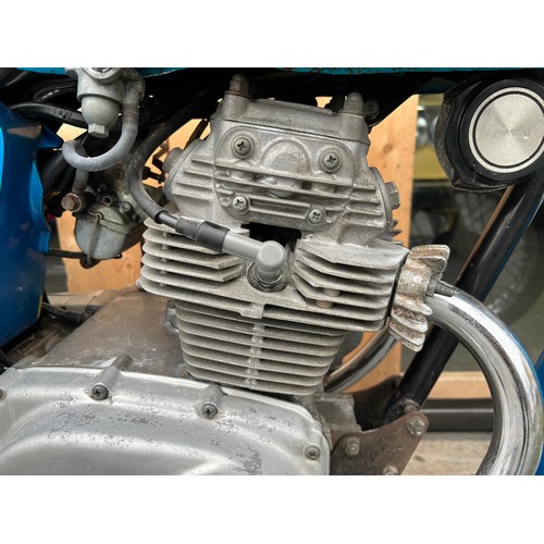 25 - Blue Honda CD 175 motorcycle, registration HKP 388N - First registered on 1st of April 1975, this be... 