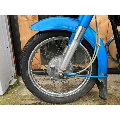 25 - Blue Honda CD 175 motorcycle, registration HKP 388N - First registered on 1st of April 1975, this be... 