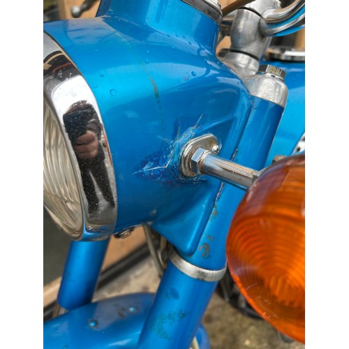 25 - Blue Honda CD 175 motorcycle, registration HKP 388N - First registered on 1st of April 1975, this be... 