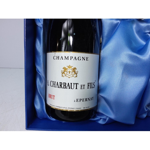 192 - Boxed set of champagne and glases