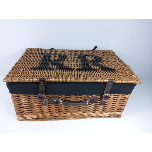 1 - Range Rover picnic hamper and contents