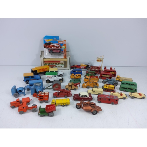 60 - Qty of vintage Lesney diecast model vehicles plus others