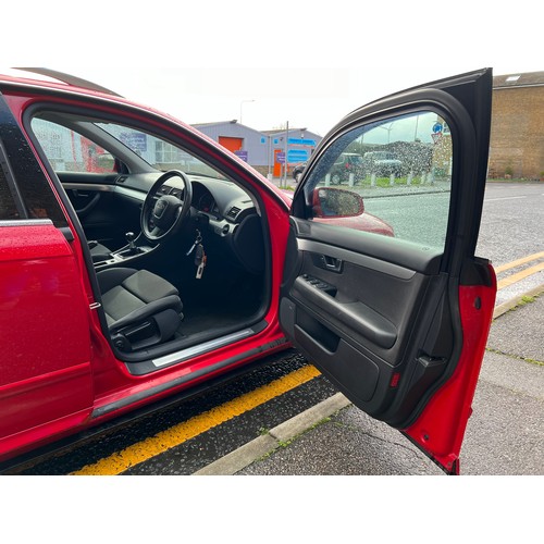 17 - 2006 red Audi A4 Avant S-line.
This Audi estate is a great combination of sport and convenience. Boa... 