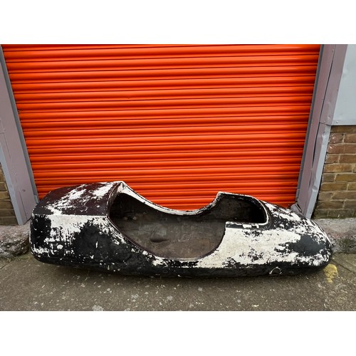 15 - Vintage squire side car pod in need of refurbishment.