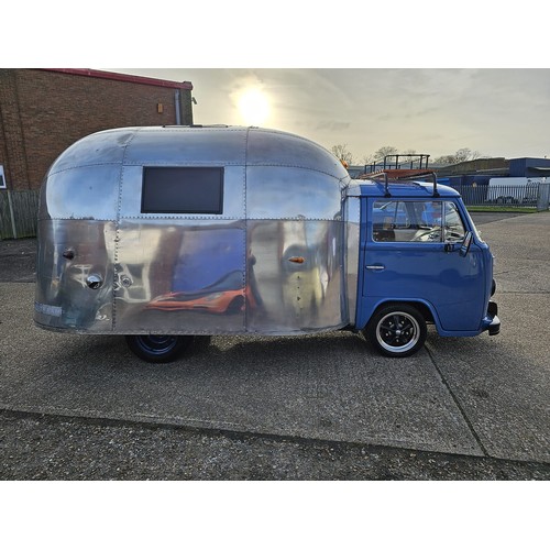 32 - THE BAYSTREAM
Here we have for sale a very special one off bespoke VW Type 2 Bay Window Camper that ... 