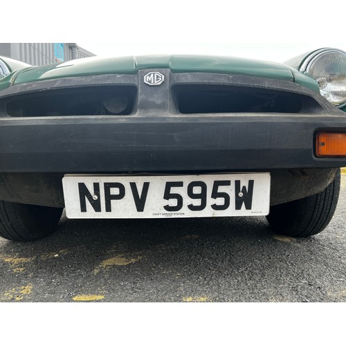 40 - Green MG MGB GT, first registered in 1980, 1.8L petrol, this car is Ulez, tax and MOT exempt, lovely... 