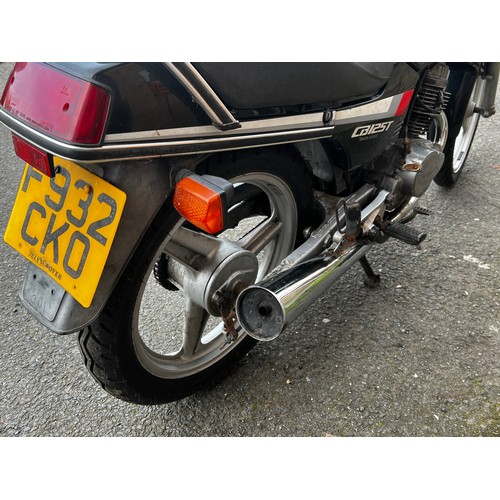 41 - Black Honda 1988 CB125T registration F932CKO, this bike is a nice addition to anyones collection, it... 