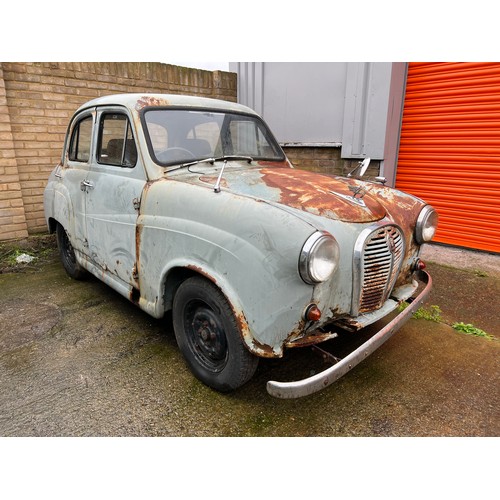 45 - Spares or repair Austin A35.
The car has been sat for a long time and as you can see has been hit wi... 