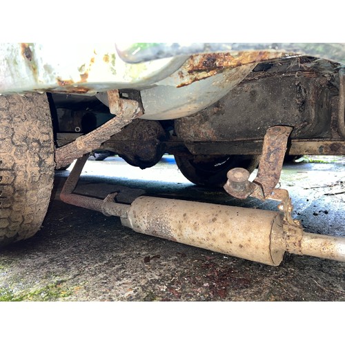 45 - Spares or repair Austin A35.
The car has been sat for a long time and as you can see has been hit wi... 