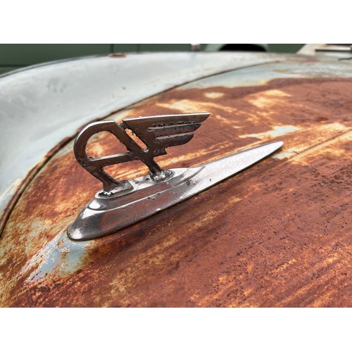 45 - Spares or repair Austin A35.
The car has been sat for a long time and as you can see has been hit wi... 