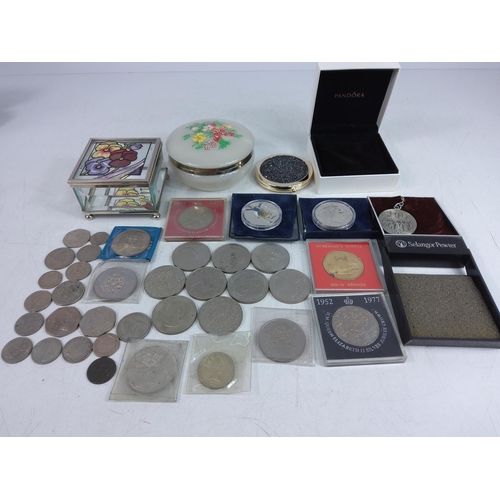 439 - Box of coins and other items