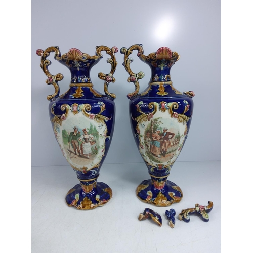 200 - 2 pairs of antique vases