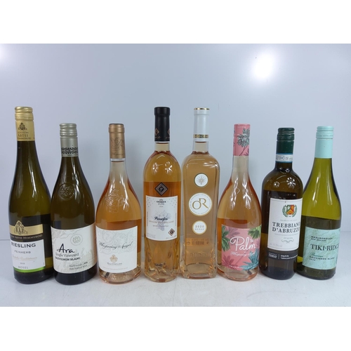 134 - 8 bottles of various bottles of white and Rose wine