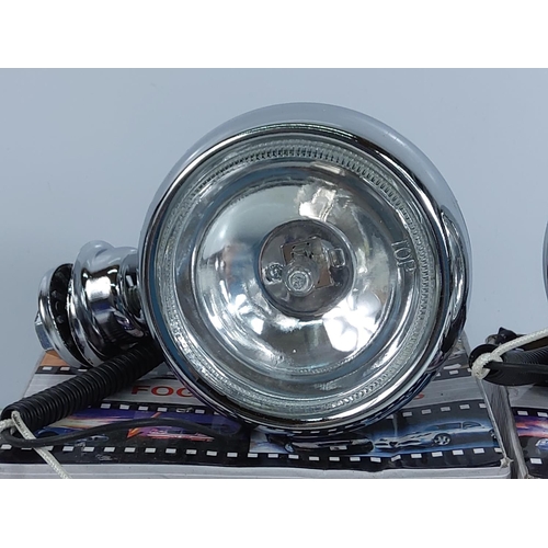 176 - Pair of fog lamps