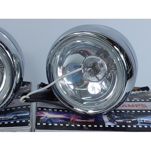 176 - Pair of fog lamps