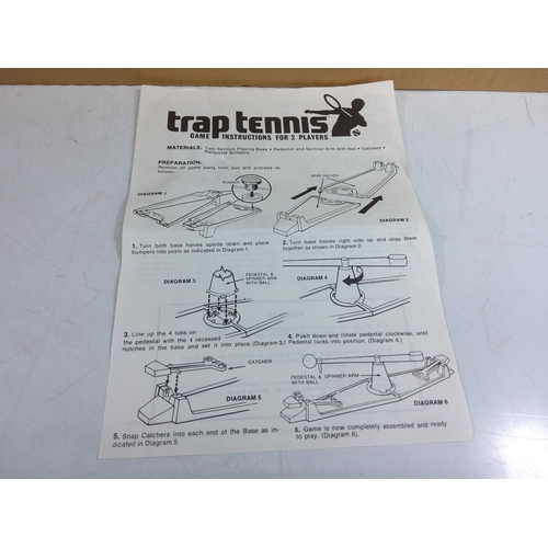 186 - Vintage 1975 boxed Trap Tennis game