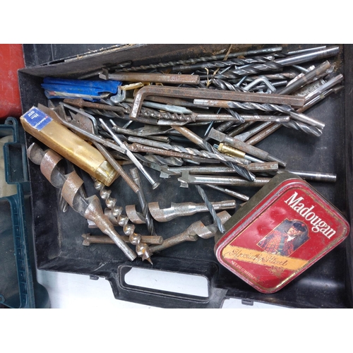 40 - Various tool boxes and contents and a wet & dry vacuum