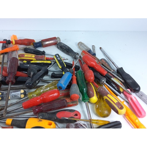 77 - Box and bag of tools, workshop sundries and car bulbs