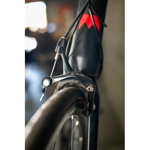 15 - Eddy Merckx EMX-1 road bike.
The EMX-1 comes equipped with a carbon fibre frame making it very light... 