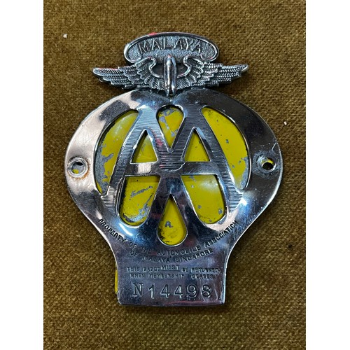 29 - Vintage Car badges