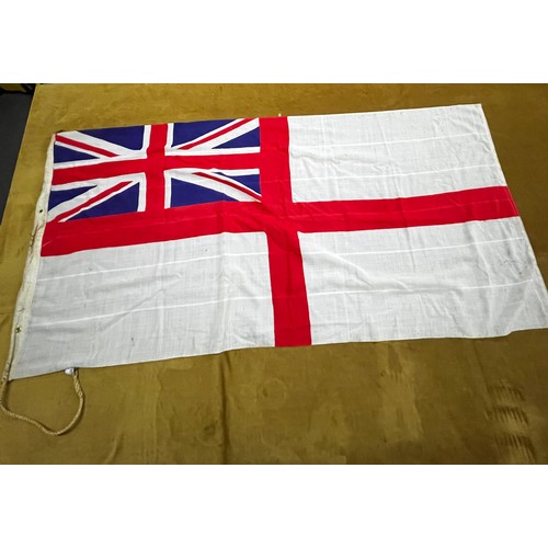 41 - Vintage White Ensign