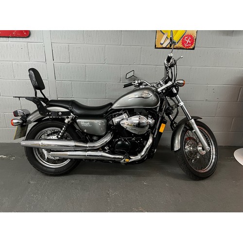 11 - 2012 Honda VT750 Shadow in silver/black Registration LR12HPN (cat N) this motorbike has a V-Twin 745... 