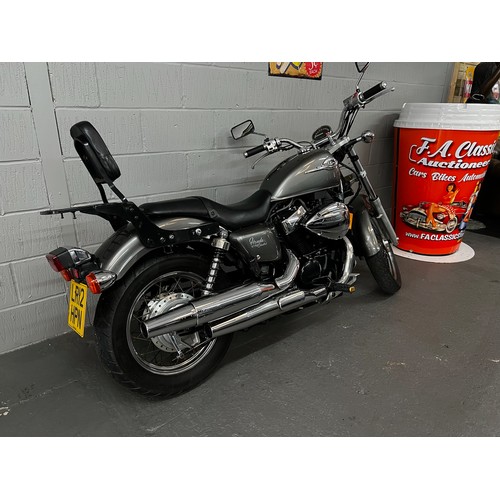 11 - 2012 Honda VT750 Shadow in silver/black Registration LR12HPN (cat N) this motorbike has a V-Twin 745... 