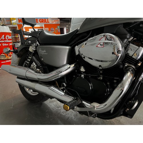 11 - 2012 Honda VT750 Shadow in silver/black Registration LR12HPN (cat N) this motorbike has a V-Twin 745... 